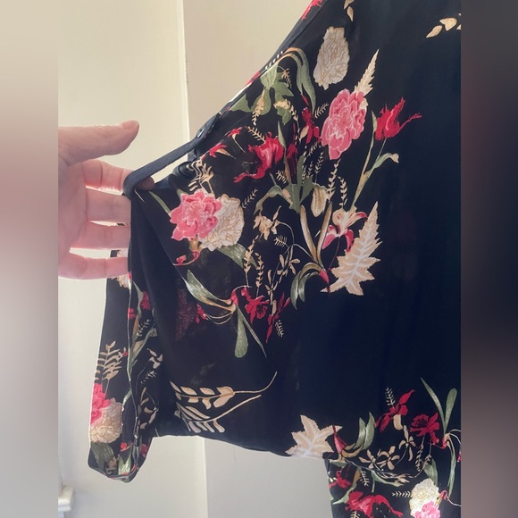 California Moonrise Floral Open Kimono Top Size Medium - Picture 2 of 11